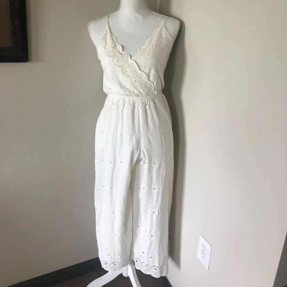 NWT l*space Ciara Ivory Eyelet Jumper - Picture 4 of 7